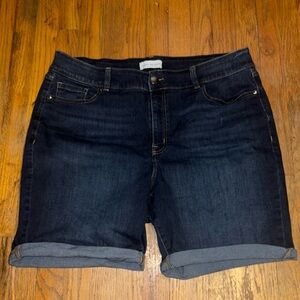 Lane Bryant size 20 Bermuda shorts